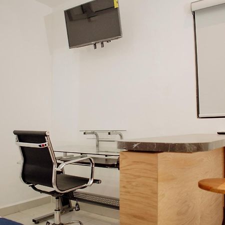 Suites Cervantes ชิฮวาฮวา ภายนอก รูปภาพ