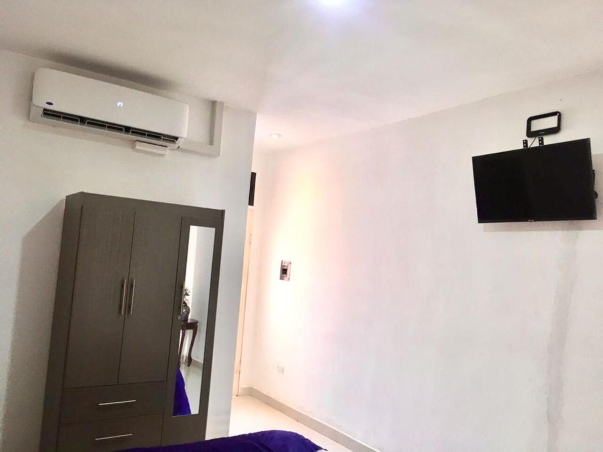 Suites Cervantes ชิฮวาฮวา ภายนอก รูปภาพ