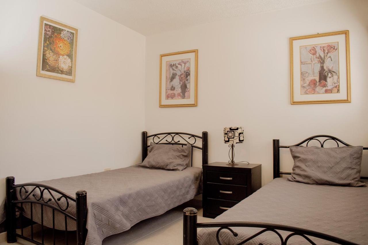 Suites Cervantes ชิฮวาฮวา ภายนอก รูปภาพ